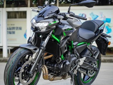 2020-2023 Kawasaki Ninja Z650 Motorcycle Fairings - Black Green UK