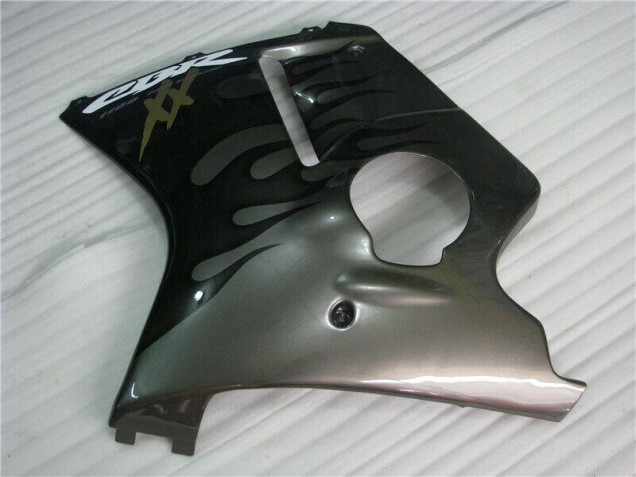 1996-2007 Black Honda CBR1100XX Motorcycle Fairings Kit 1996-2007 Black Honda CBR1100XX Motorcycle Fairings Kit