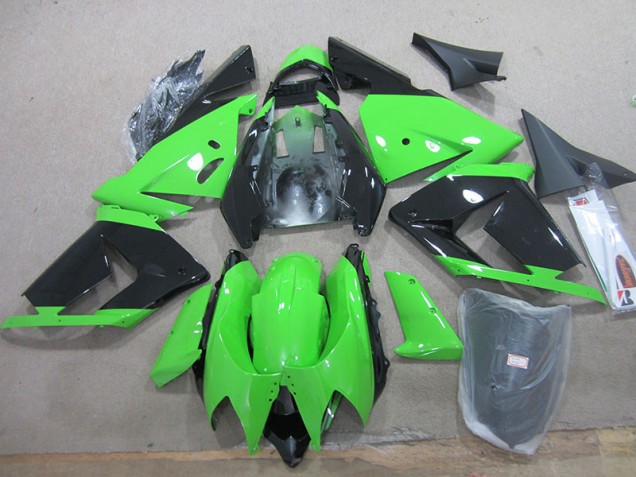 2003-2005 Black Green Kawasaki ZX10R Moto Fairings 2003-2005 Black Green Kawasaki ZX10R Moto Fairings