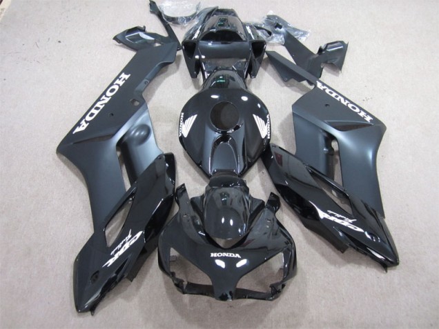 2004-2005 Black Honda CBR1000RR Bike Fairing 2004-2005 Black Honda CBR1000RR Bike Fairing