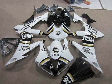 2004-2006 Black White Lucky Strike Yamaha YZF R1 Motorcycle Fairings