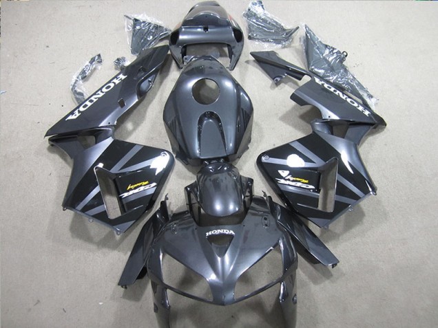 2005-2006 Black Honda CBR600RR Motorcycle Fairings 2005-2006 Black Honda CBR600RR Motorcycle Fairings
