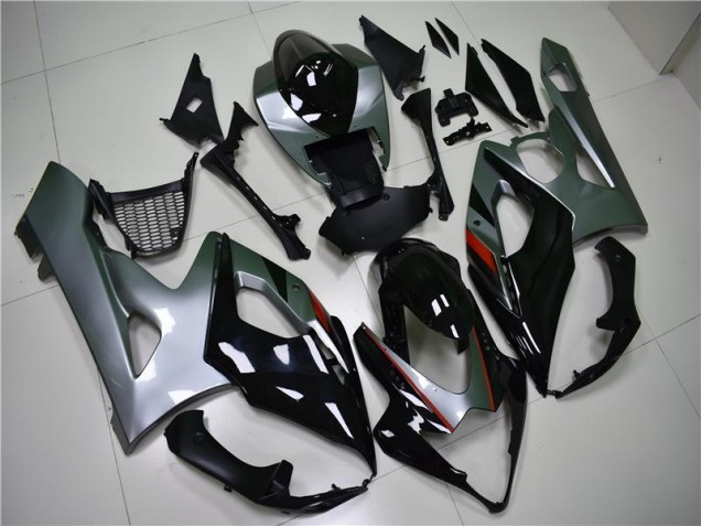 2005-2006 Black Silver Suzuki GSXR 1000 Motorcycle Fairing Kit 2005-2006 Black Silver Suzuki GSXR 1000 Motorcycle Fairing Kit