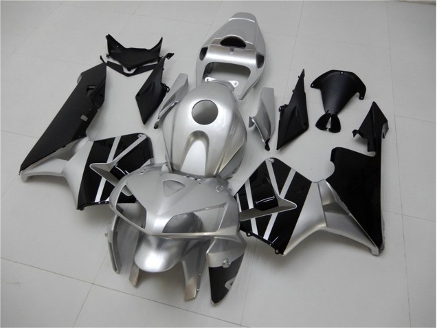 2005-2006 Silver Black Honda CBR600RR Motor Bike Fairings 2005-2006 Silver Black Honda CBR600RR Motor Bike Fairings