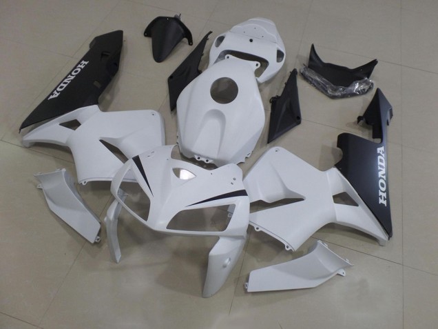 2005-2006 White Black Honda CBR600RR Motorcycle Fairings 2005-2006 White Black Honda CBR600RR Motorcycle Fairings