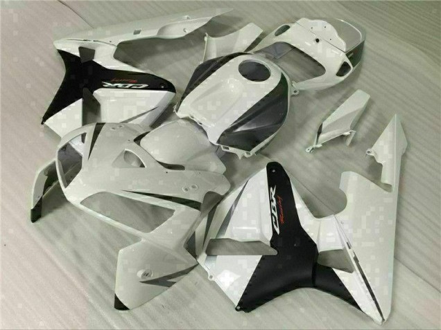 2005-2006 White Honda CBR600RR Bike Fairing 2005-2006 White Honda CBR600RR Bike Fairing
